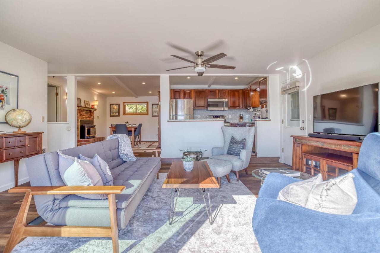 Regatta Park Lake House Lincoln City Exterior foto