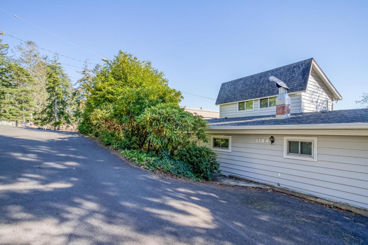 Regatta Park Lake House Lincoln City Exterior foto